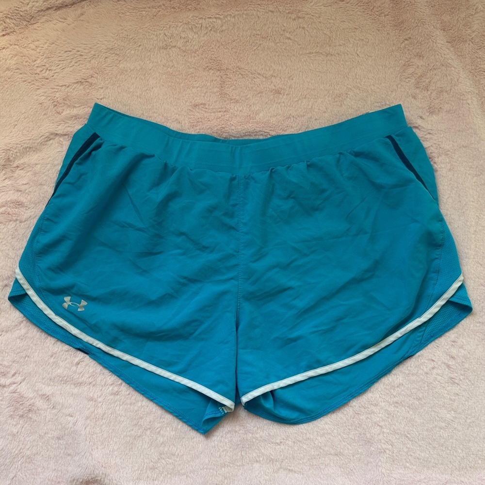 Under Armour Shorts ** Bundle 5+ items and name your offer!!! 💖💞